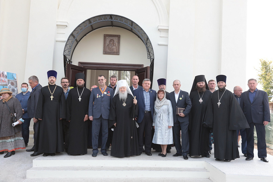 Великое освящение Казанского храма села Дединово